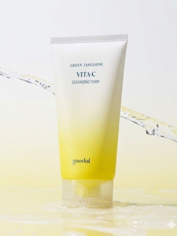 GOODAL Green Tangerine Vita-C Cleansing Foam